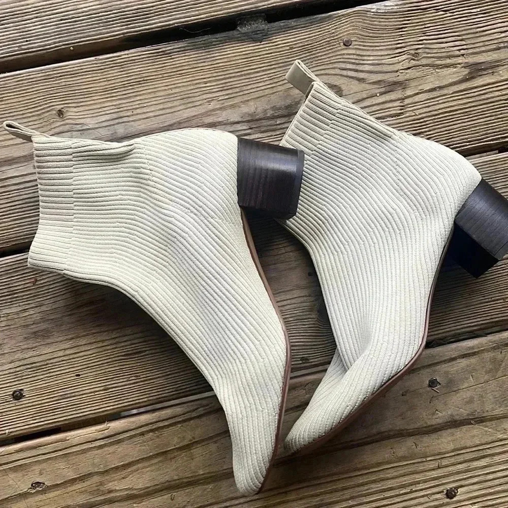 EVERLANE The Glove Boot size 9